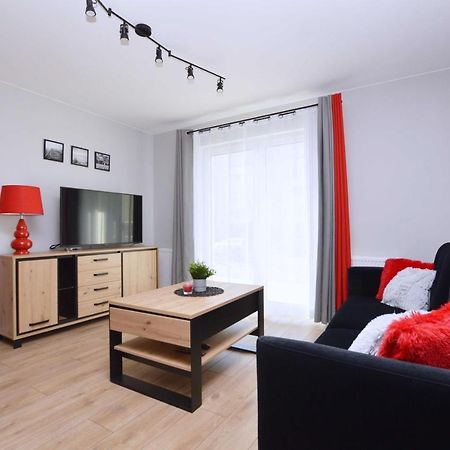 Nowoczesne Apartamenty 3City W Gdansku Z Parkingiem By Noclegi Renters Exteriör bild