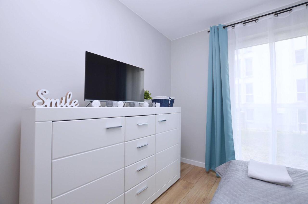 Nowoczesne Apartamenty 3City W Gdansku Z Parkingiem By Noclegi Renters Exteriör bild