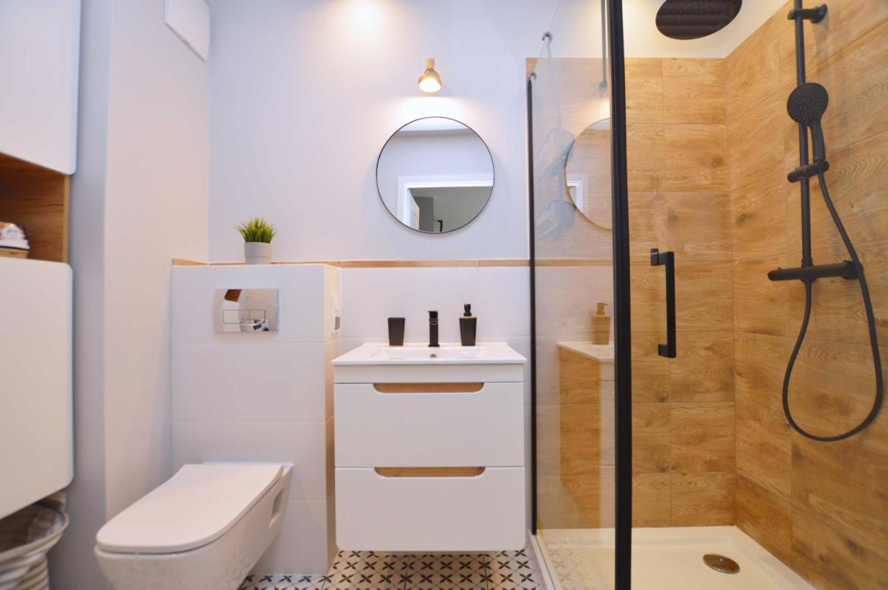 Nowoczesne Apartamenty 3City W Gdansku Z Parkingiem By Noclegi Renters Exteriör bild