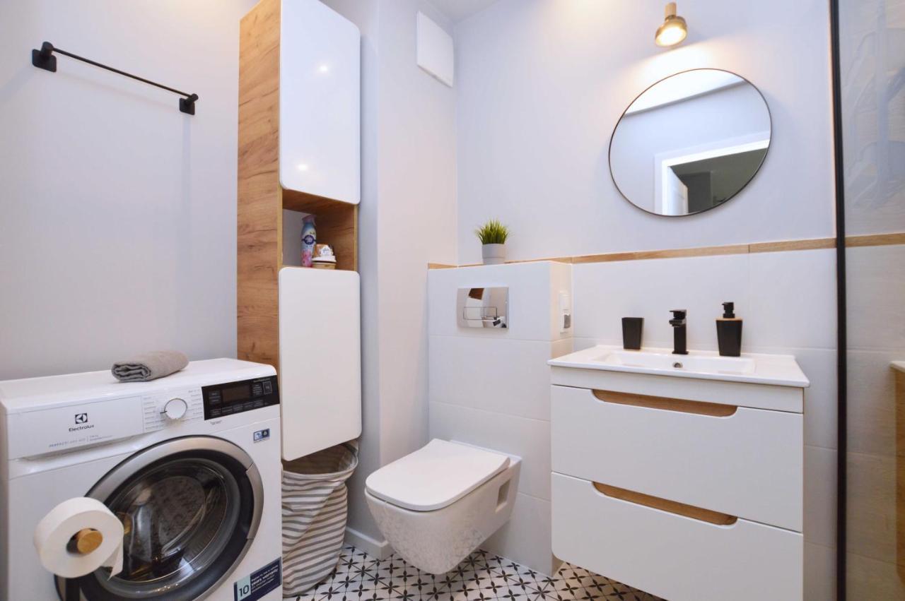 Nowoczesne Apartamenty 3City W Gdansku Z Parkingiem By Noclegi Renters Exteriör bild