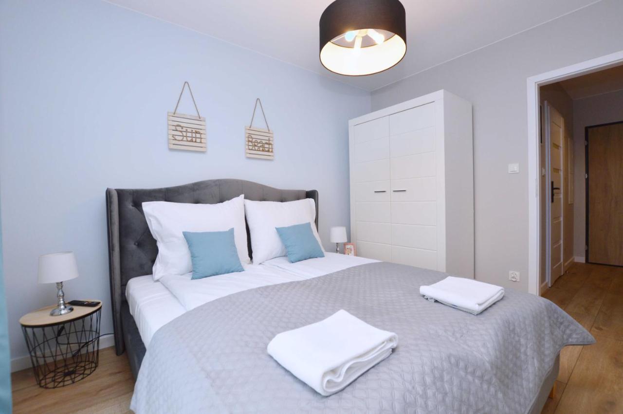 Nowoczesne Apartamenty 3City W Gdansku Z Parkingiem By Noclegi Renters Exteriör bild